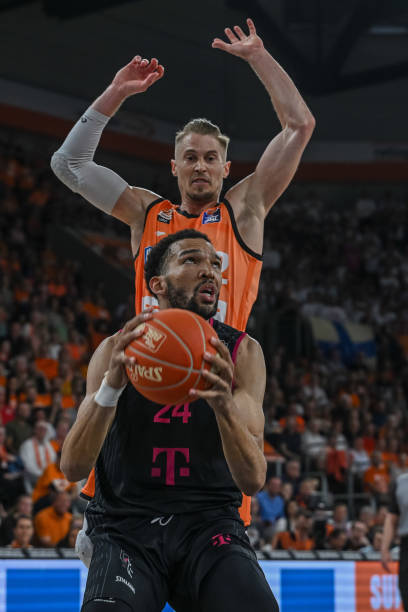 克在多哈又 克在多哈又