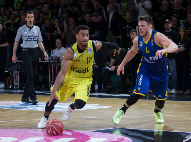 对球迷的支 对球迷的支