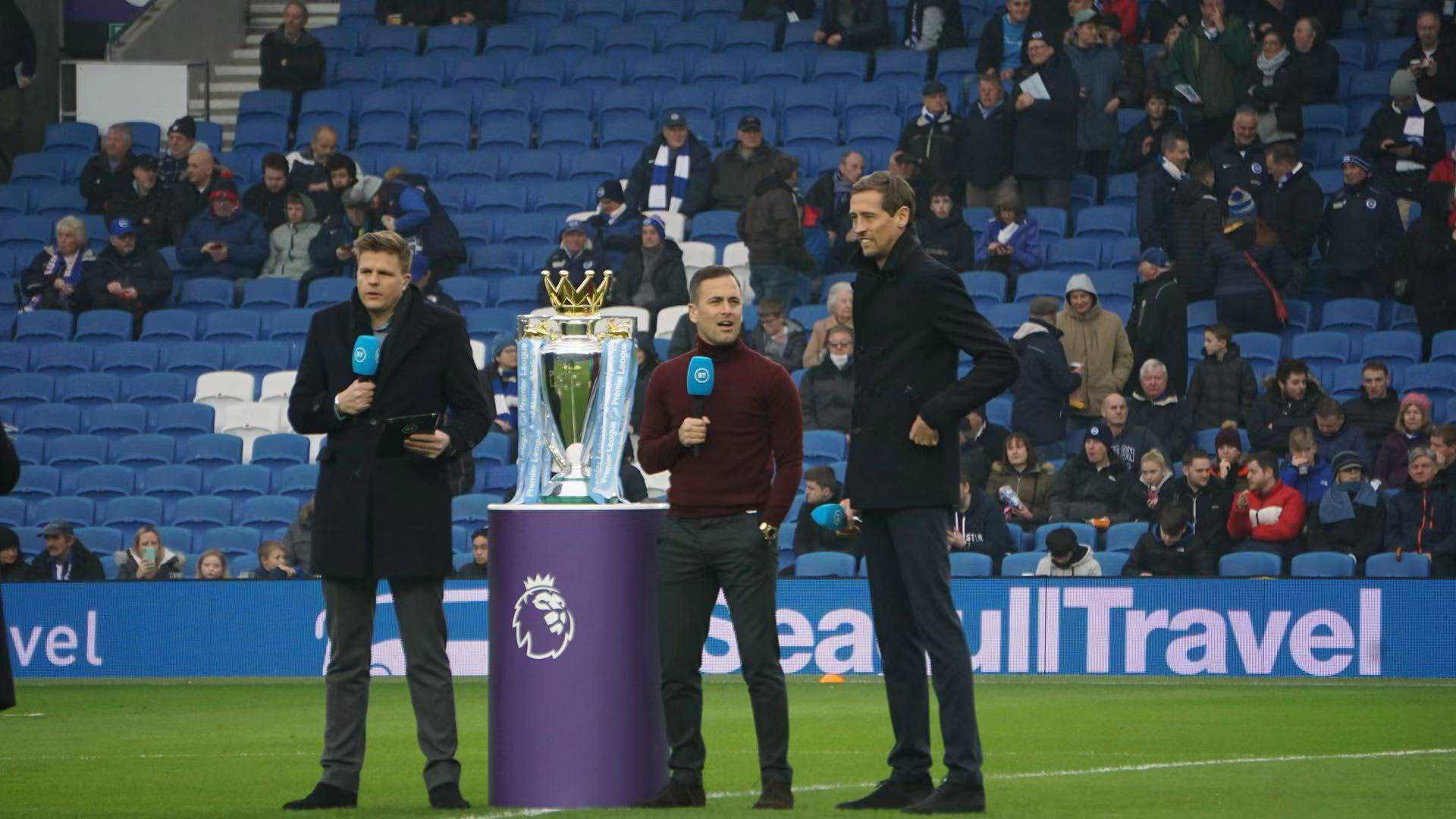 在世界足坛 在世界足坛