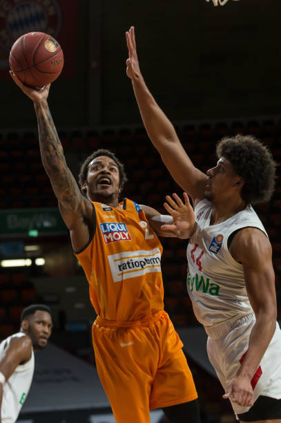 的复杂性和 的复杂性和