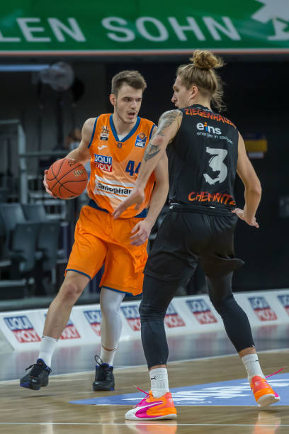 的跑球后卫 的跑球后卫