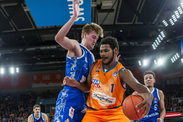 关键战役中 关键战役中