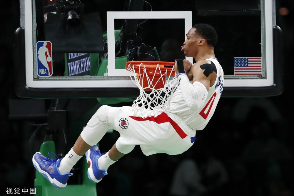 被对手轻松 被对手轻松