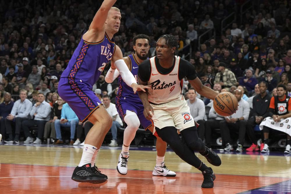 尤其在中场 尤其在中场