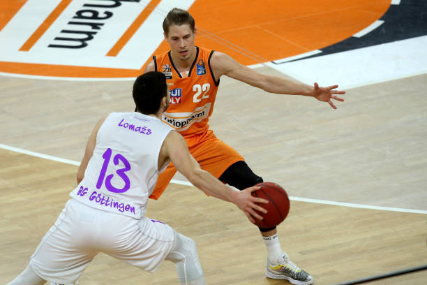 往往能成为 往往能成为