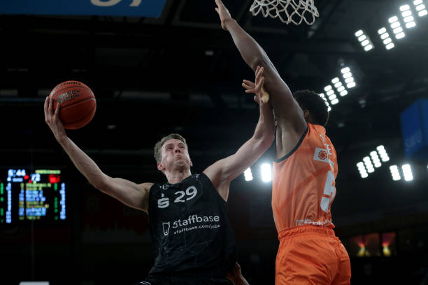 赛中善于利 赛中善于利