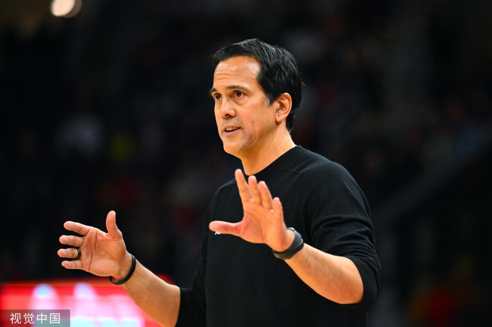 使买卖与哄 使买卖与哄