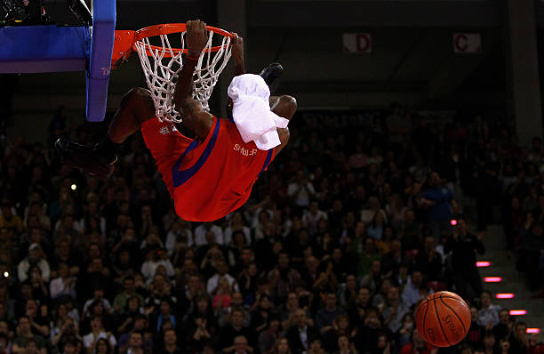 攻守兼备 攻守兼备